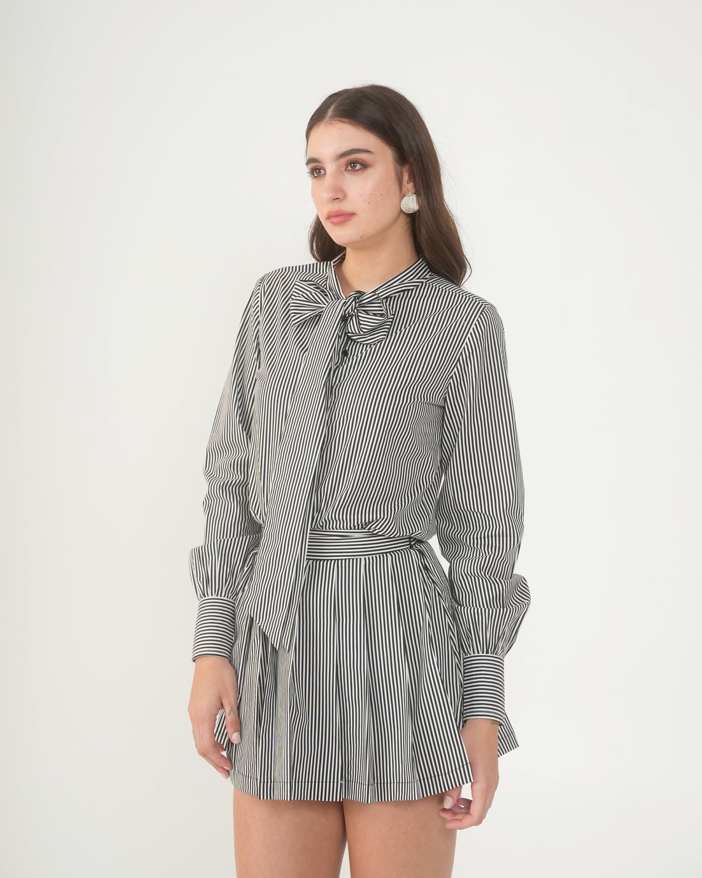 Nooyi Button Down